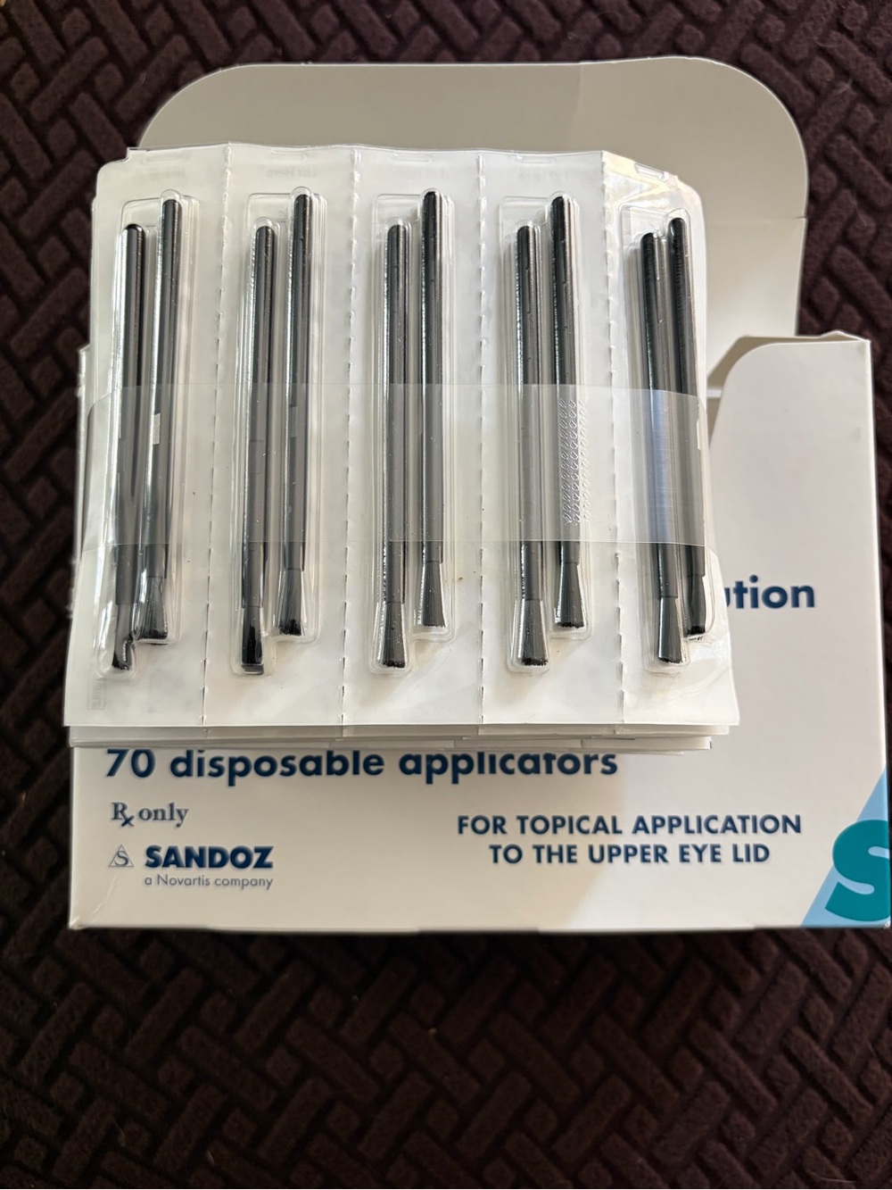 Disposable Applicators - Black (70 Count)